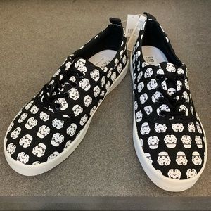 Star Wars | Gap Kid  Stormtroopers Graphic Boy Sneakers, Size 5, NWT